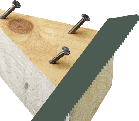 Holz mit Nägeln
